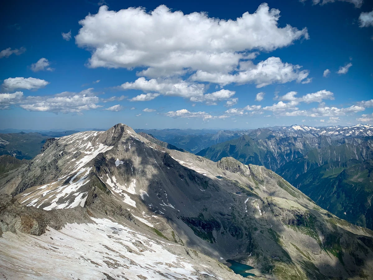 69747-7ee6c-50204364113-2ca66d47b1-o