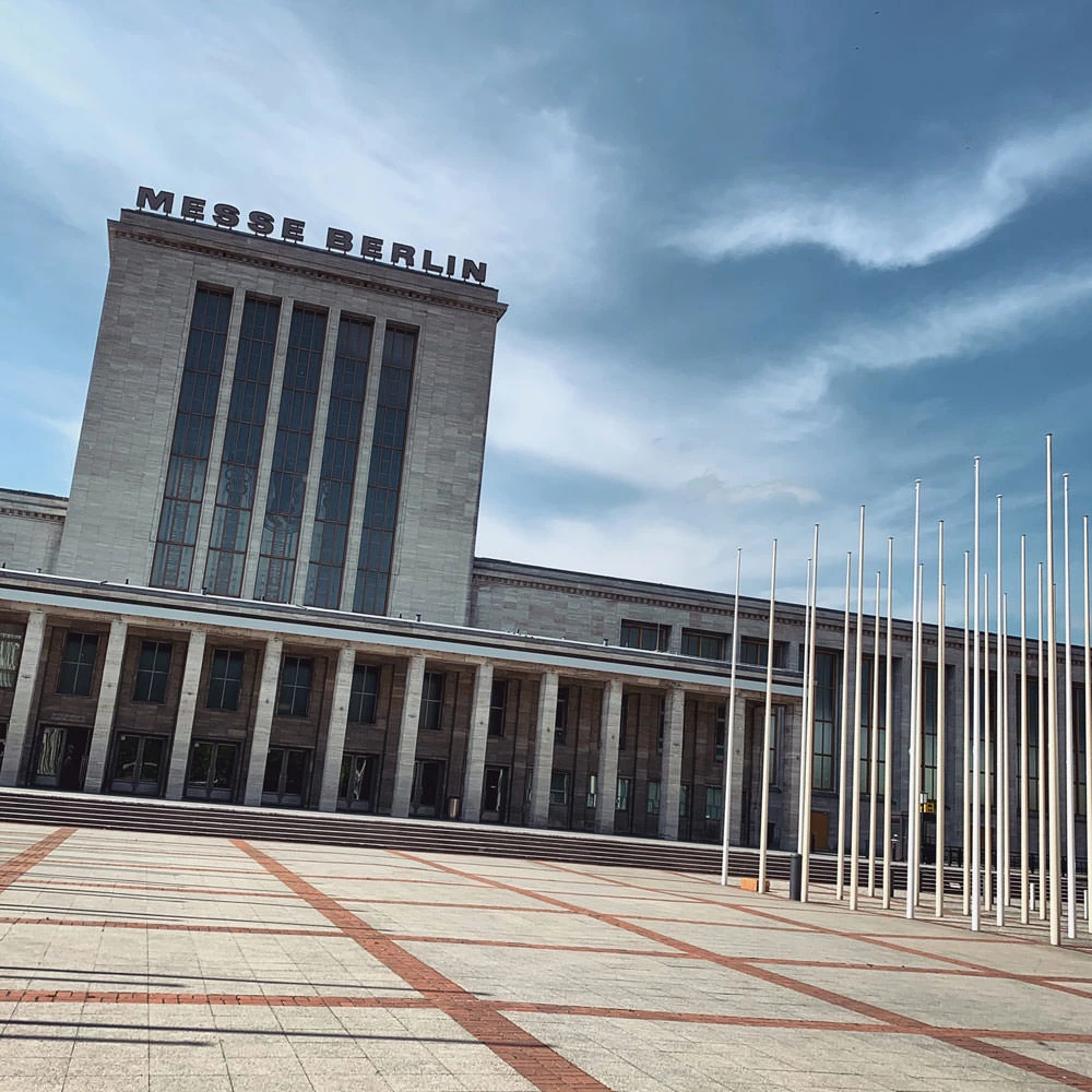 e041c-b3ae5-47936201106-f6c378444a-o