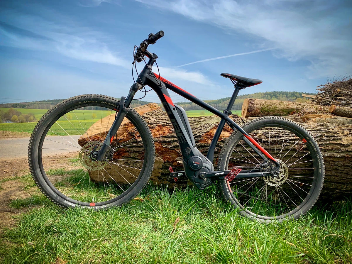 a2de9-4c2ff-49782947878-a263e848ca-o