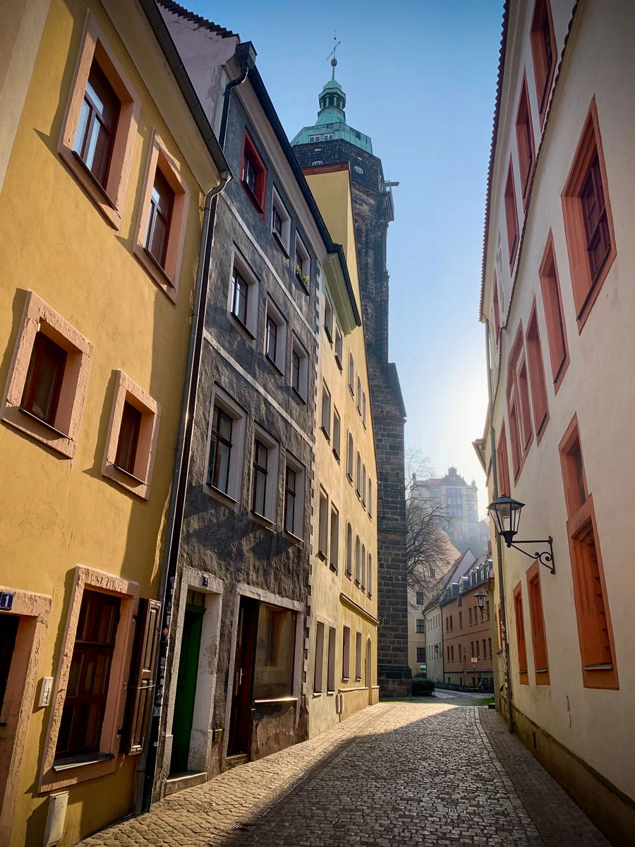 01d32-6d662-49726610482-53be19238d-o