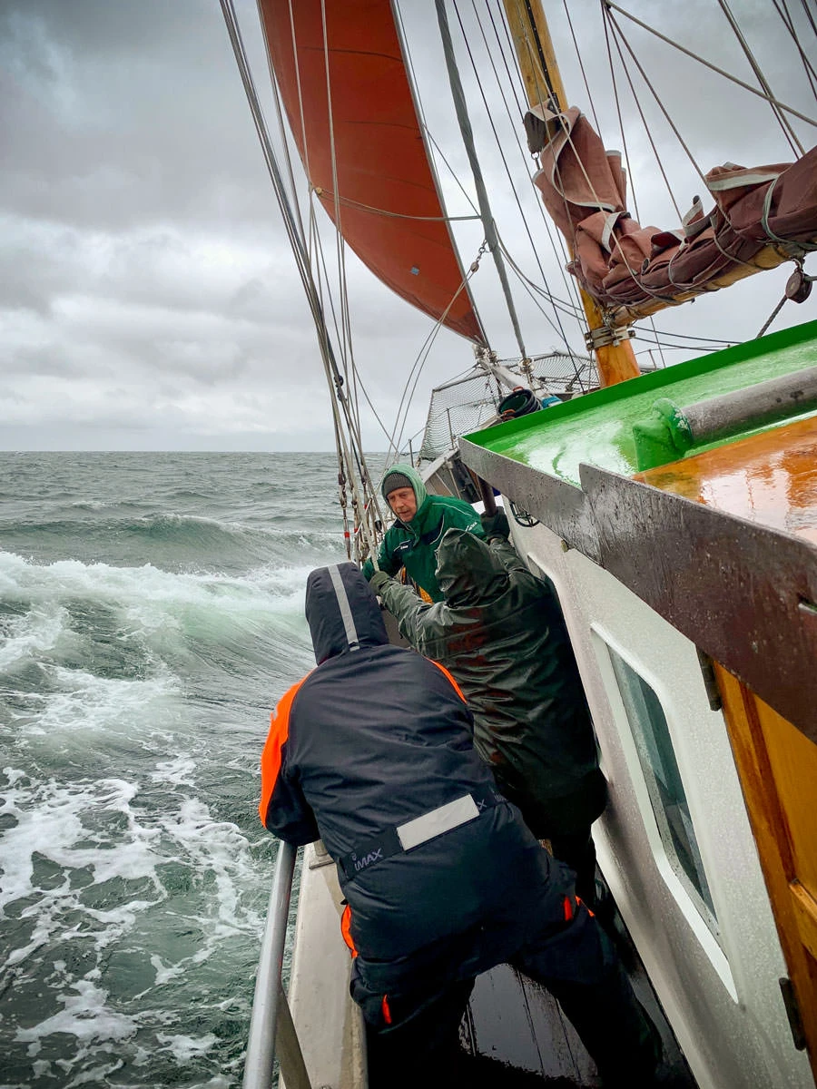 b1207-23f44-47718171752-c6ed0ab87b-o